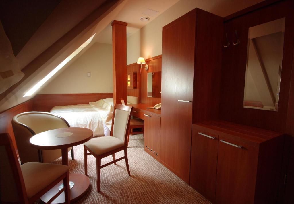 Hotel Sahara Bielsko-Biała Room photo