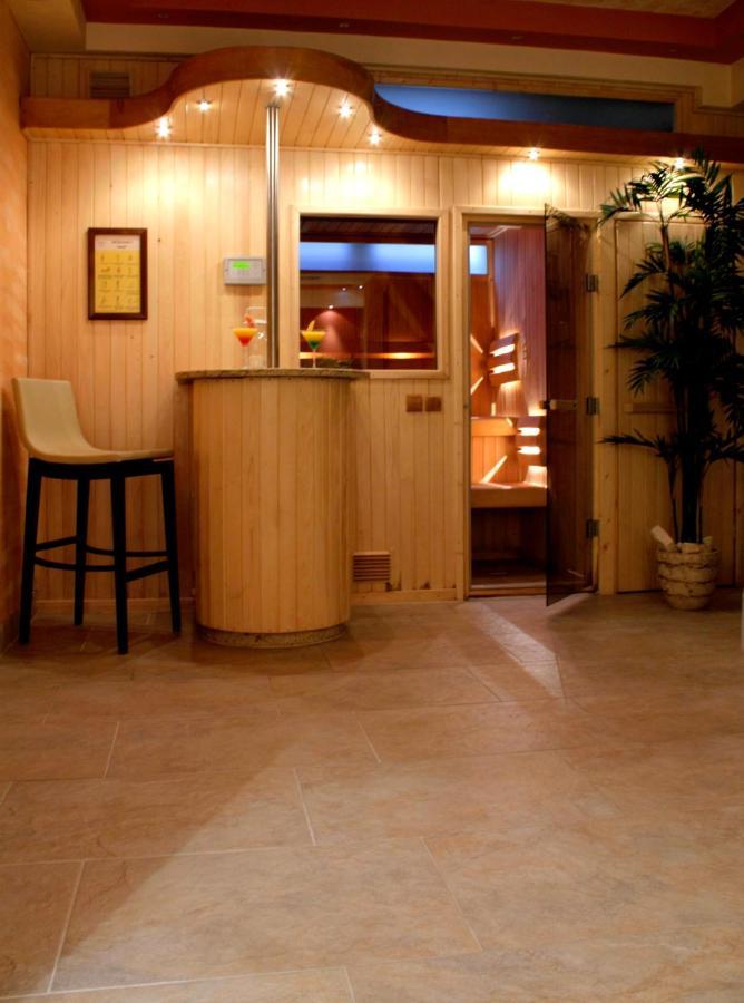 Hotel Sahara Bielsko-Biała Exterior photo
